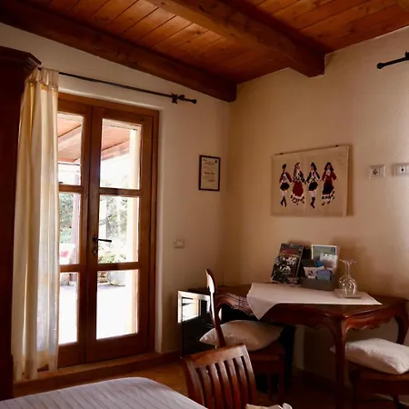 Monte Atena Di Charme Bed & Breakfast *
